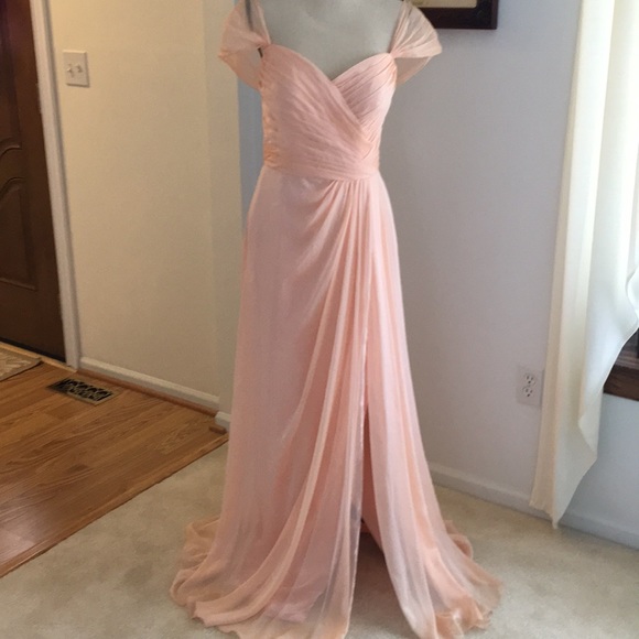 Dresses & Skirts - Formal dress 💥💥host pick 💥💥